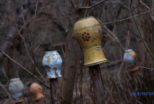 Село, де глечиків більше, ніж людей