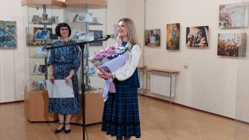 "Серце степу". У Кропивницькому відкрили виставку світлин з експедицій "Баби Єльки"